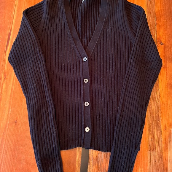 Aritzia Wilfred Adore cardigan - Picture 4 of 4